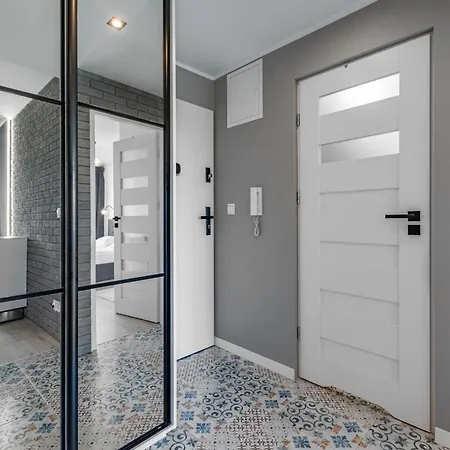 Gornoslaska 1 By Homeprime Apartment Warsaw